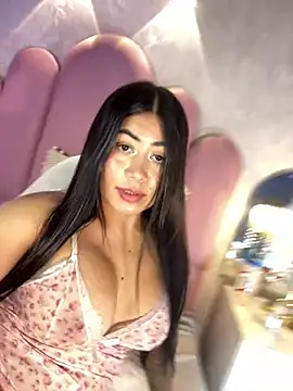 _MadiLee_ webcam