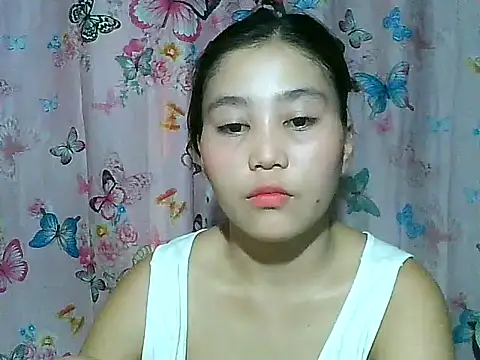 SexyAsianPussy4u live cam on StripChat