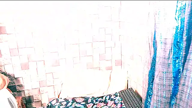 Sexymaturemilf01 live cam on StripChat