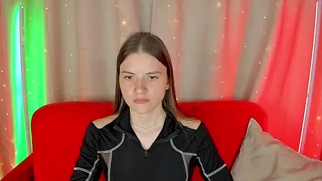 SpicyBelle live cam on StripChat