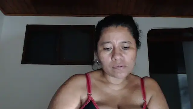 adrixxx38 live cam on StripChat
