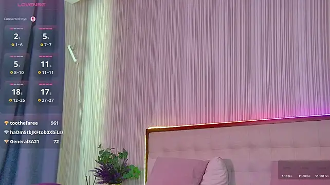 RubyValen live cam on StripChat