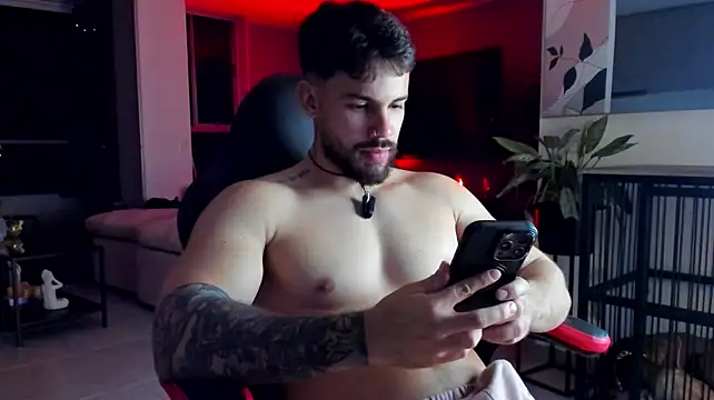 Valenthino_Salvatore live cam on StripChat
