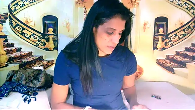 IndianSexcSmyle webcam