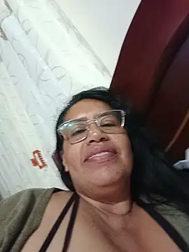 Emilif_ live webcam