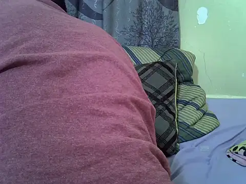 favour_001 live webcam