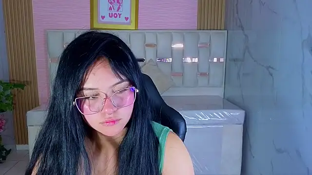 sarita_09_s webcam