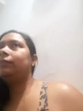 Zarinamoon webcam