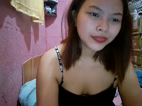 nanagrl live cam on StripChat