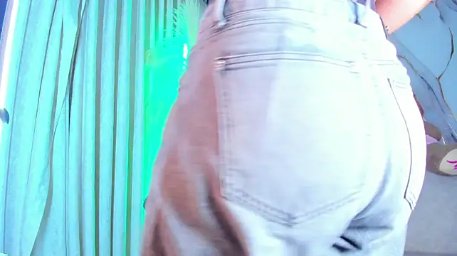 alejagarcia_ webcam