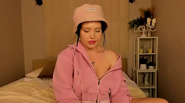 Jenna_Millerr live cam on StripChat