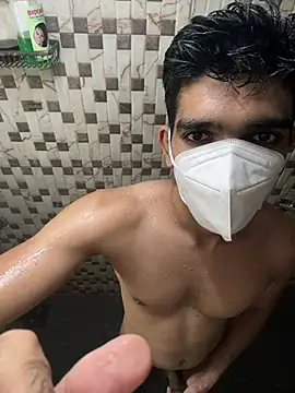 Naughtytomboy78 live cam on StripChat