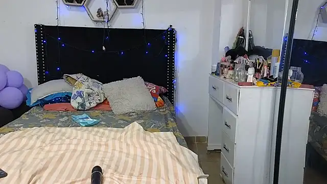 charlotte_077 webcam