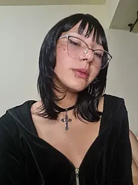 Catzinhawn live sex cam