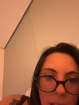 SecretBru 😜 free webcam