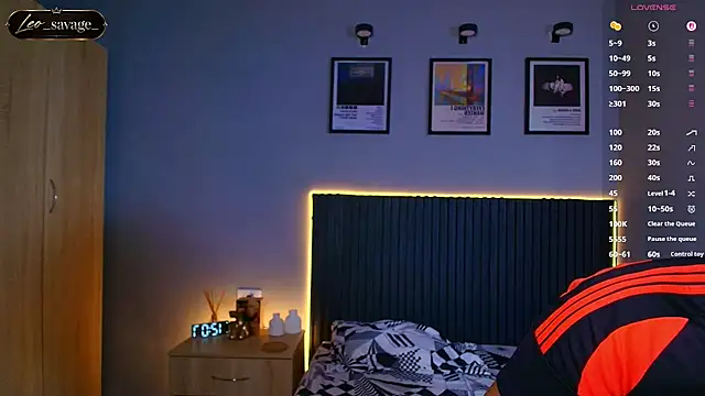 Leo_Savage_ webcam