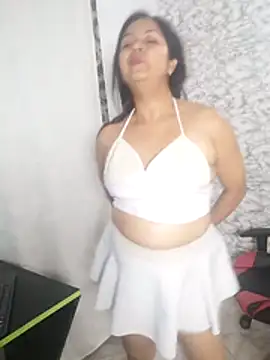 Zarinamoon webcam