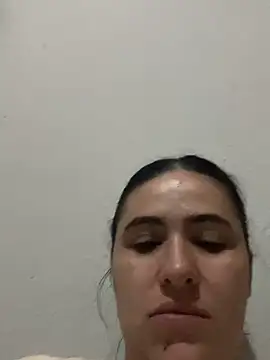 ivettst_ (F young) - control lush x 5 min