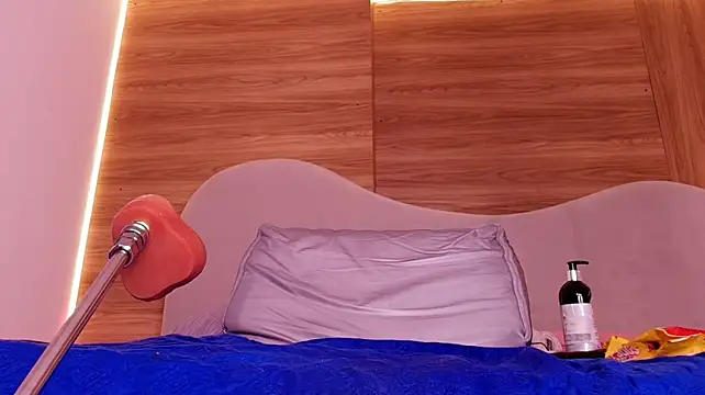 britanyy_ live cam on StripChat