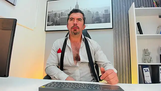 JuanKFit_45 live cam on StripChat