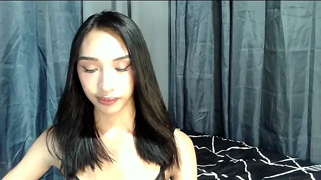 velvet_ysabelle (T teen) - help me cum