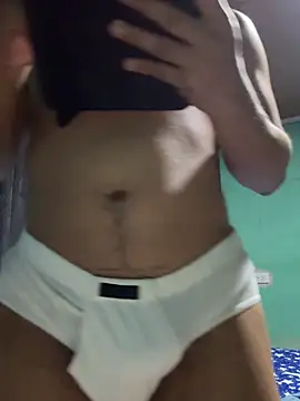 Sexy_latino_outdoors