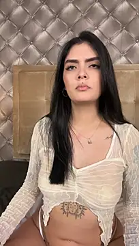 AliceRitter live cam on StripChat