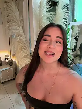 Sussy_Bell01 webcam