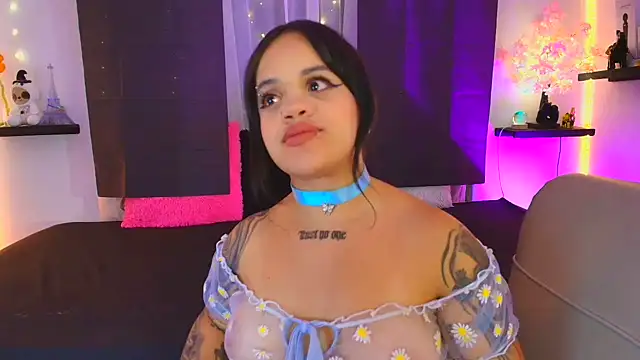 SussyRoxy_ webcam