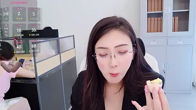 yangyang-777 webcam