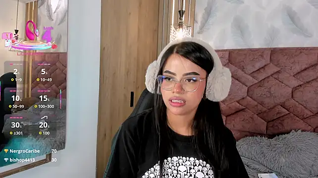IamSussan webcam