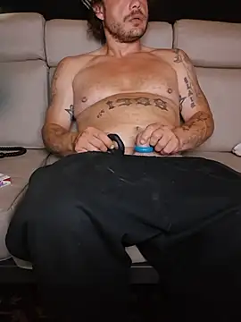 Ldnick69 live cam on StripChat