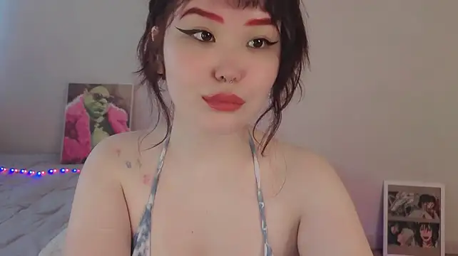 tsunade_chan live cam on StripChat