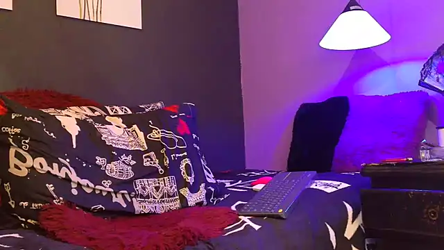 karim_mansur (Ask my age) - Flash ass and flex