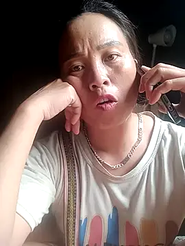 phuongtrinh1 live cam on StripChat