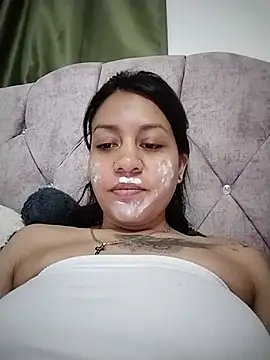 Tiphanydirty3 live cam on StripChat