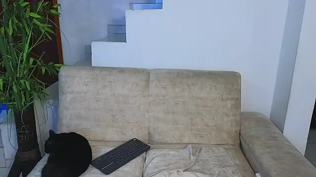 Lorenne_Miller webcam