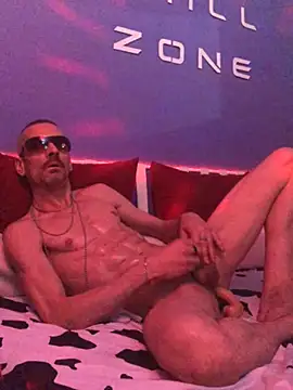 Nyto_bcn live cam on StripChat