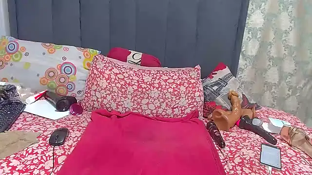 SwaziBeauty webcam