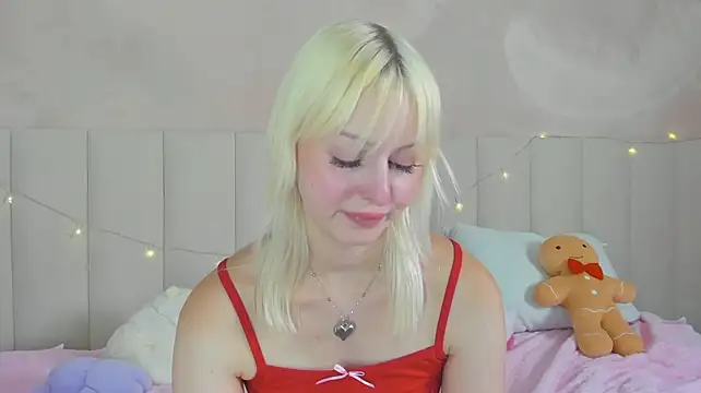 AdeleSilvy live cam on StripChat