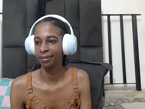 Mushkybae live cam on StripChat