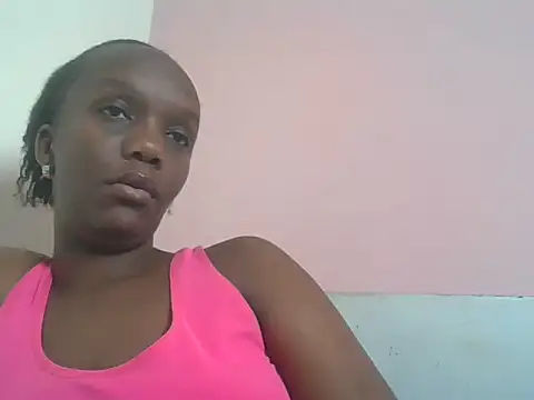 naughtypetite1 live cam on StripChat