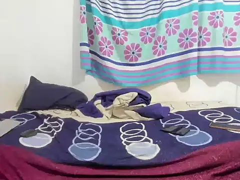 SusanaEshwar webcam