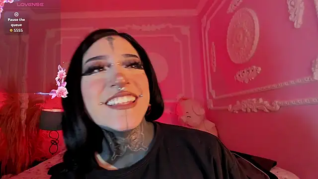 Kat_VonDe webcam