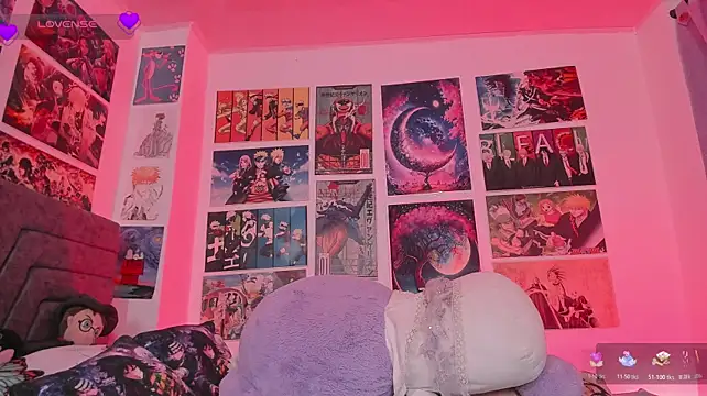 MissCurvyTop live webcam