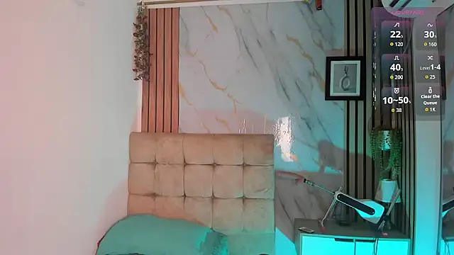 Vanessa_Jenner live cam on StripChat
