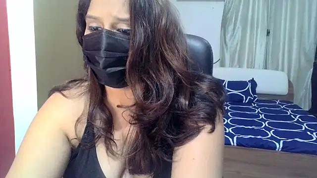 Blaze__Aura live cam on StripChat