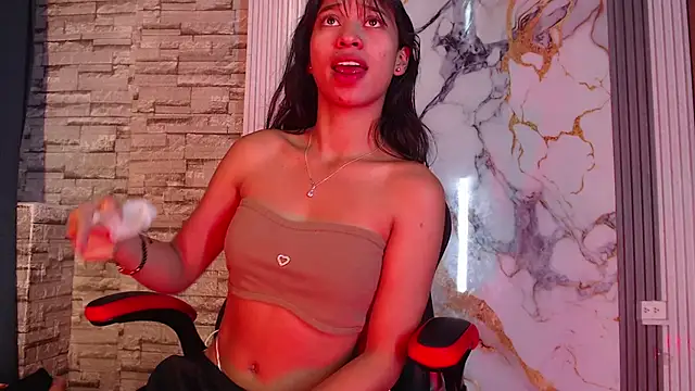 madelyandjonthpri live cam on StripChat
