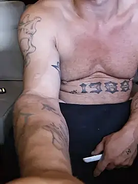 Ldnick69 live cam on StripChat