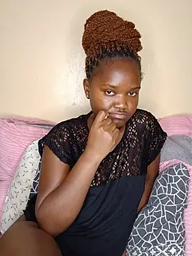little_creamy webcam